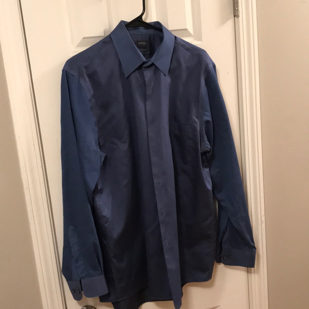 Blue dress shirt